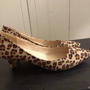 Chic Leopard Print Heels